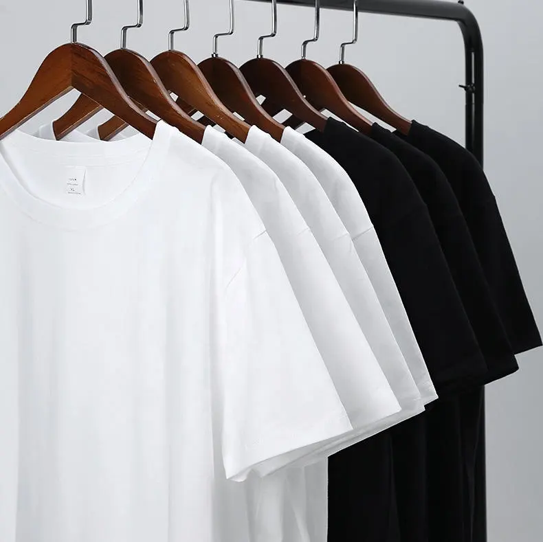 Wholesale Basics T-shirt In Spain